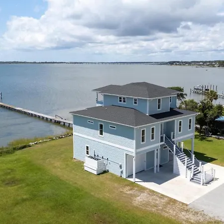 Straits Serenity Home